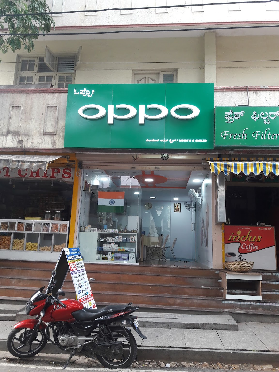 Me phone kedai repair near iPro Ampang