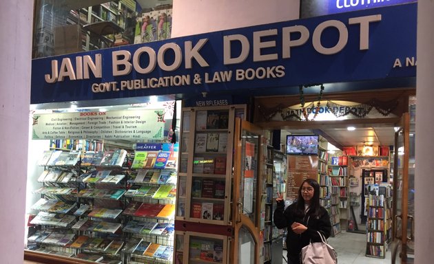 Book Stores Rajiv Chowk Station In Delhi Reviews Addresses Photos Nicelocal In