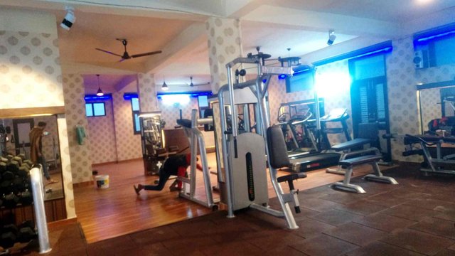 Royal Fitness Club Photos And Reviews Of Fitness Center Membership Options Address And Phone Number Fitness In Delhi Nicelocal In