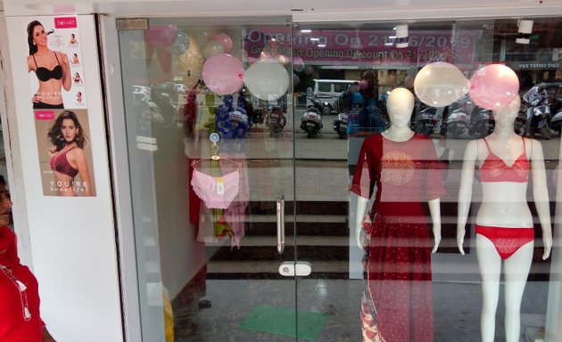 Underwear stores in Bharuch –